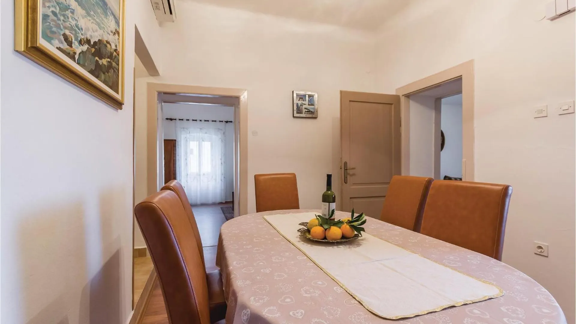 Cozy Apartment In Banjole With Wifi